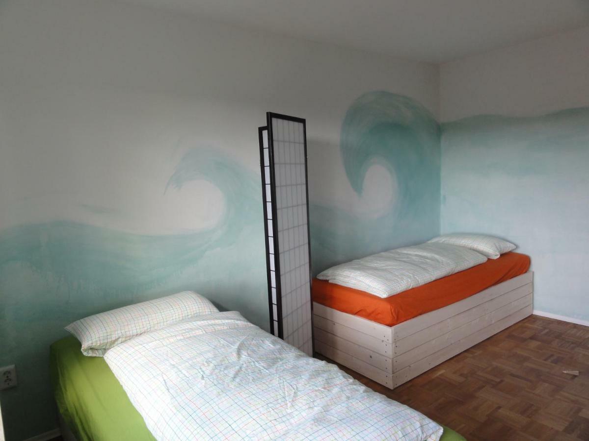 Peanuts Hostel & Meer Surendorf Exteriör bild