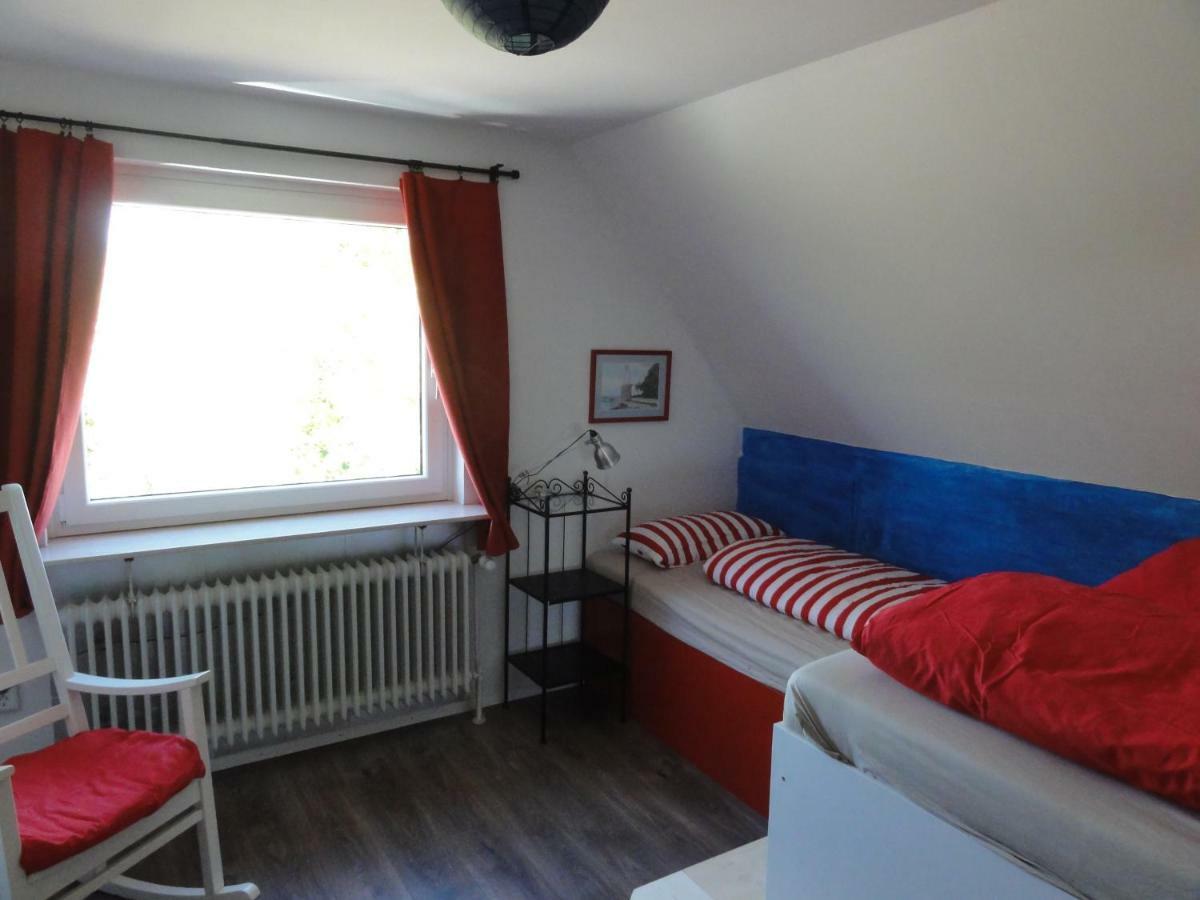 Peanuts Hostel & Meer Surendorf Exteriör bild